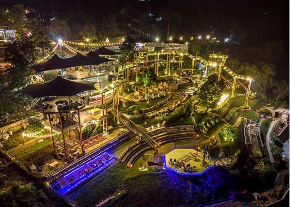 Wisata Malam di Bandung
