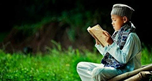 Adab Menuntut Ilmu