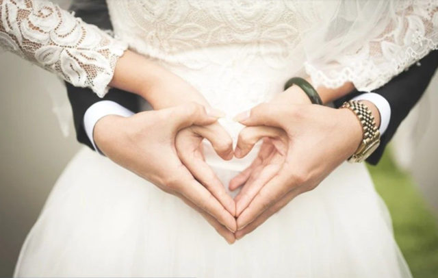 Doa Berhubungan Suami Istri dan Artinya