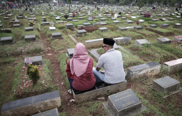 Adab Ziarah Kubur 