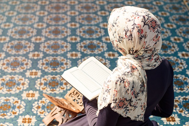 Mujarab! Doa Diberi Keselamatan Dunia dan Akhirat Serta Waktu Terbaik Untuk Mengamalkannya Doa Diberi Keselamatan Dunia dan Akhirat