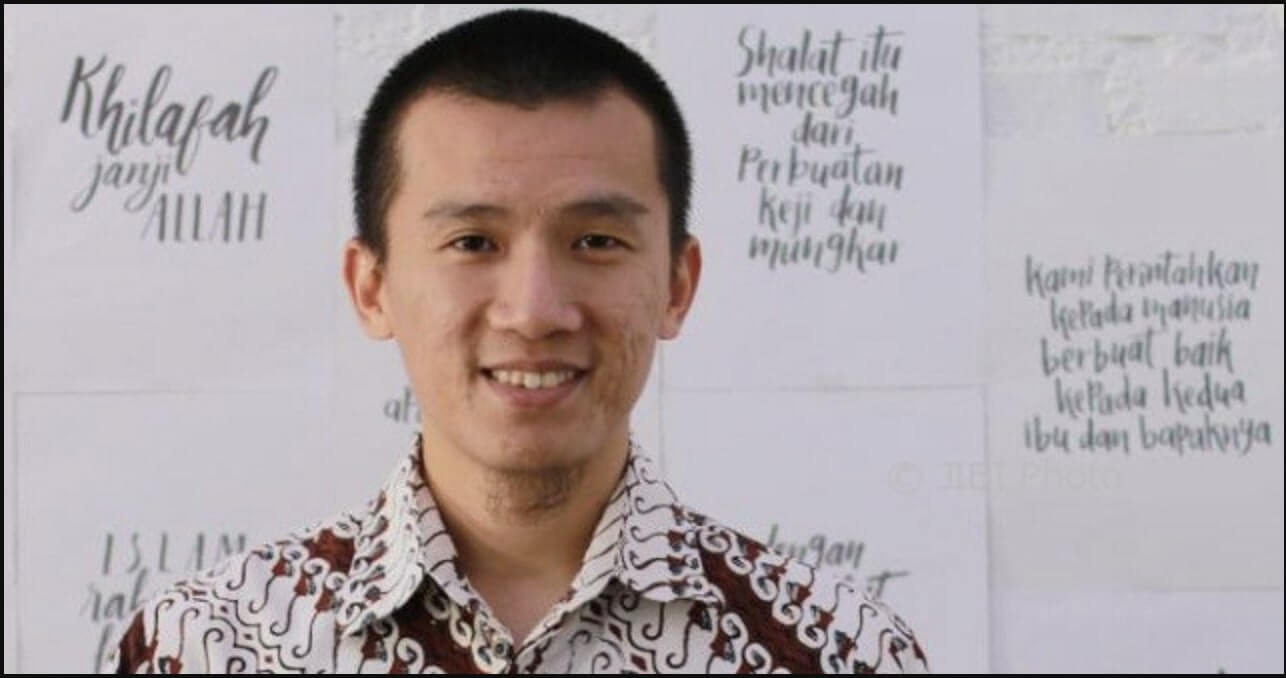 ustadz felix siauw