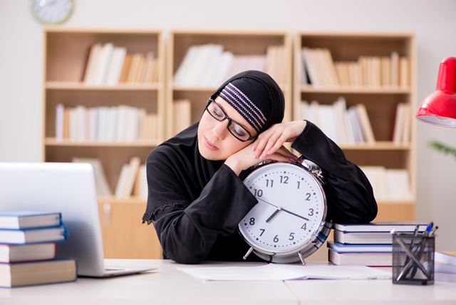 Apakah Tidur Seharian dapat Membatalkan Puasa