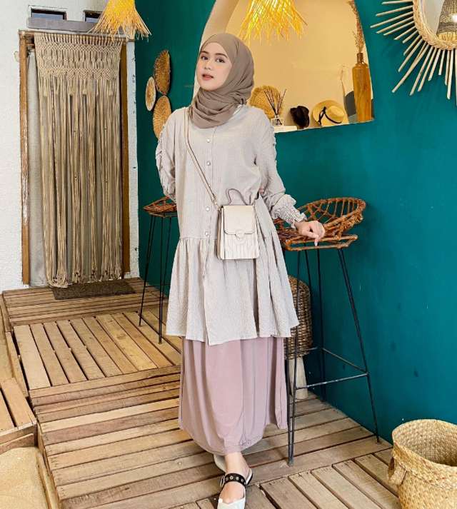 ala selebgram ootd hijab rok