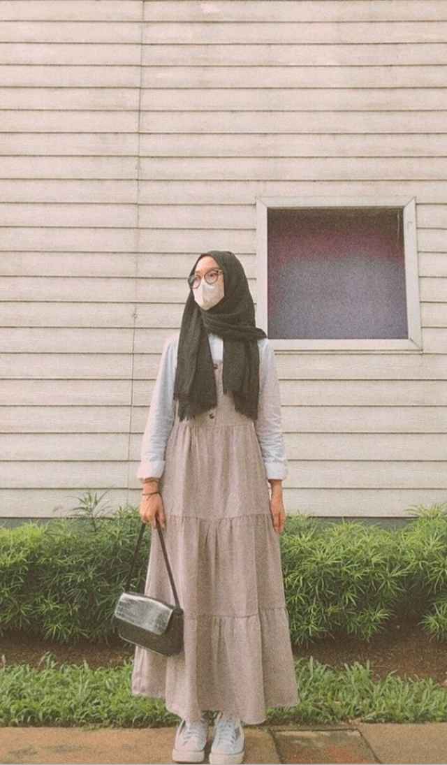 Baju Warna Milo Cocok dengan Jilbab Warna Apa