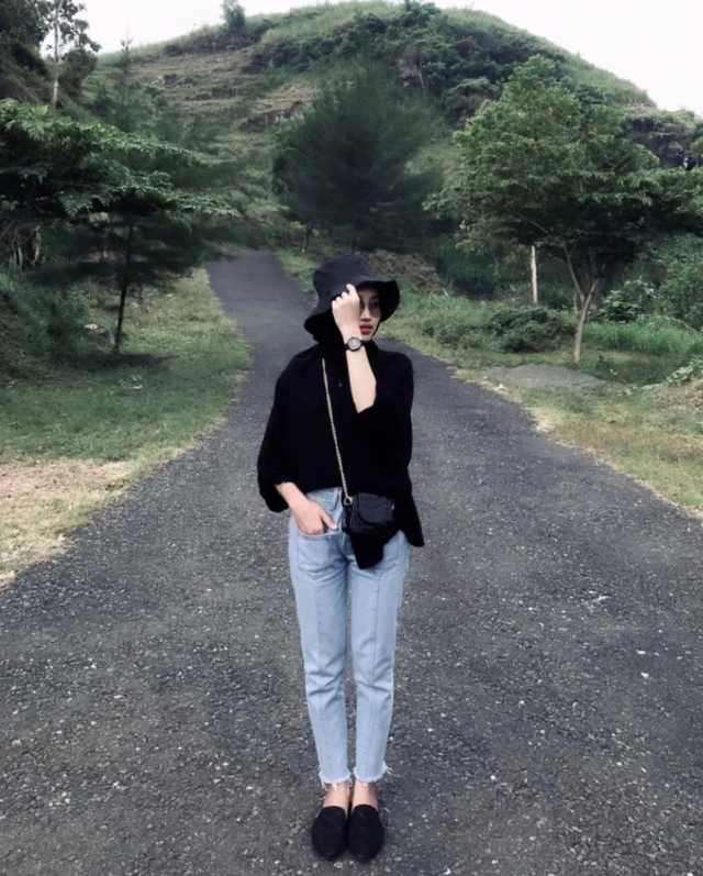 OOTD Kemeja Hitam hijab