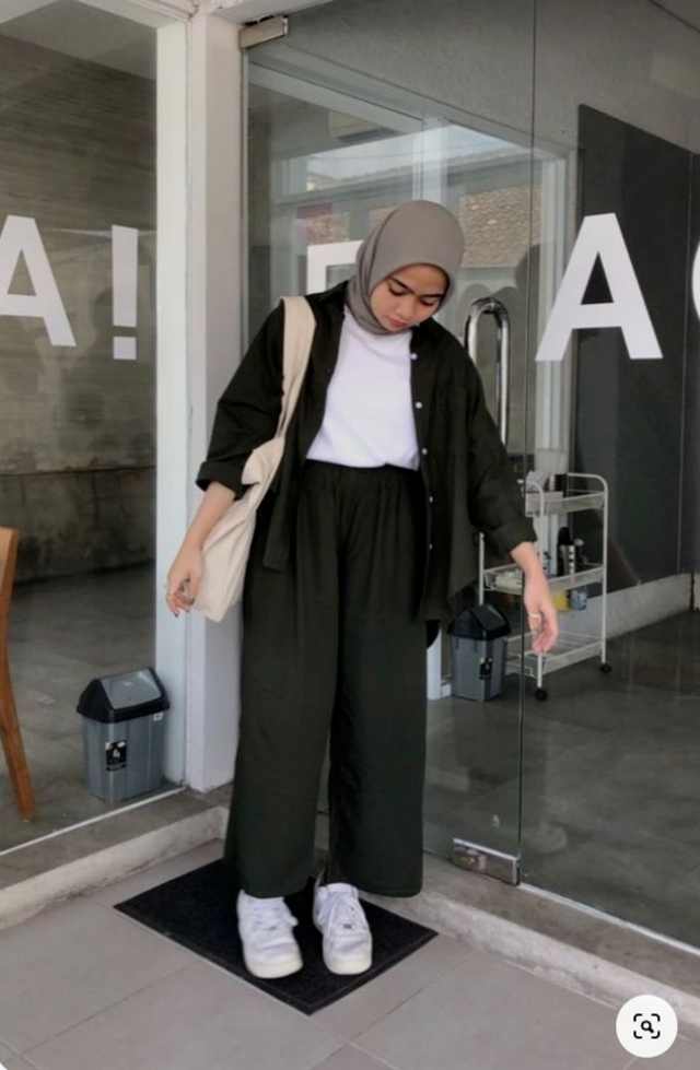 OOTD Kemeja Hitam hijab