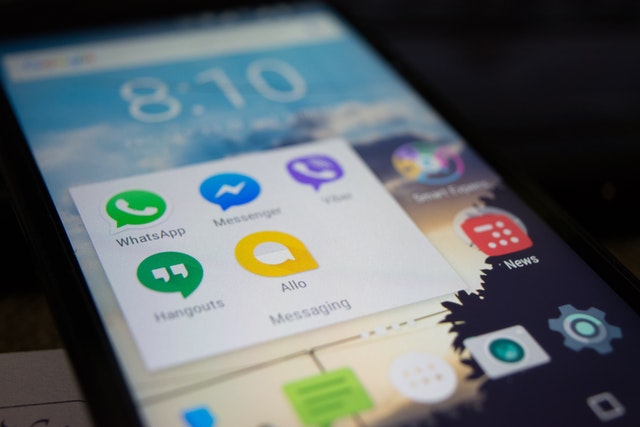 Cara Melihat Status WA yang Disembunyikan