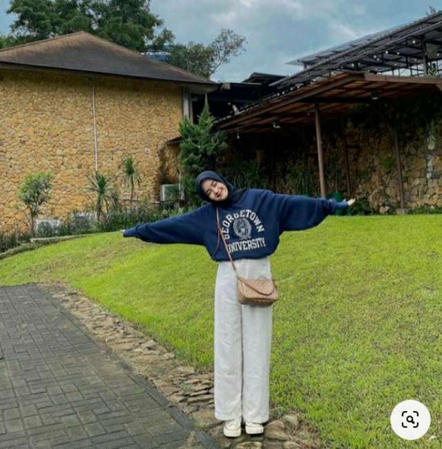 OOTD Sweater Hijab