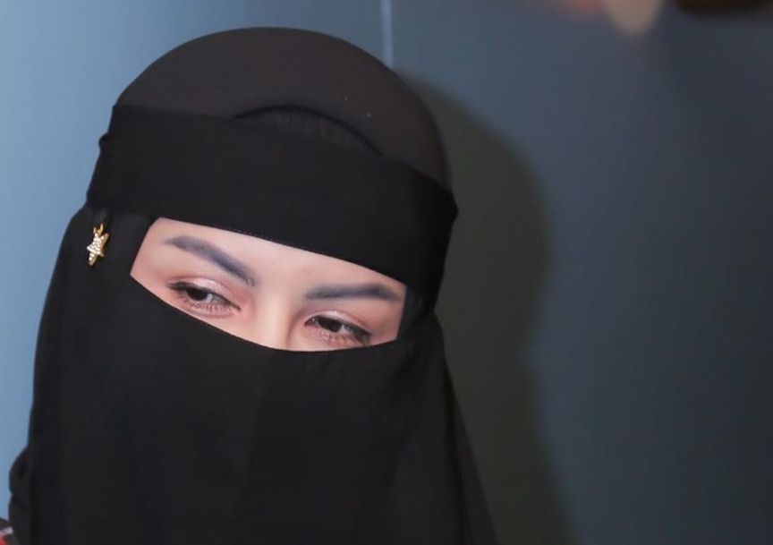 Dosa Anak Perempuan yang Tidak Berhijab