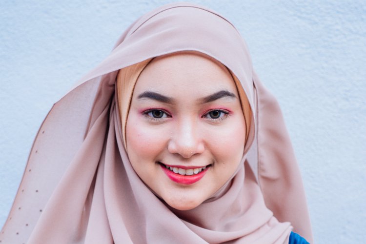 7 Doa agar Wajah Cantik seperti Bidadari Surga yang Bercahaya Doa agar Wajah Cantik seperti Bidadari