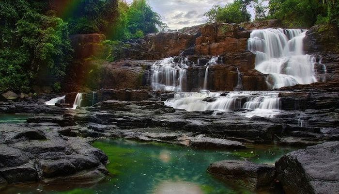 air terjun parangloe