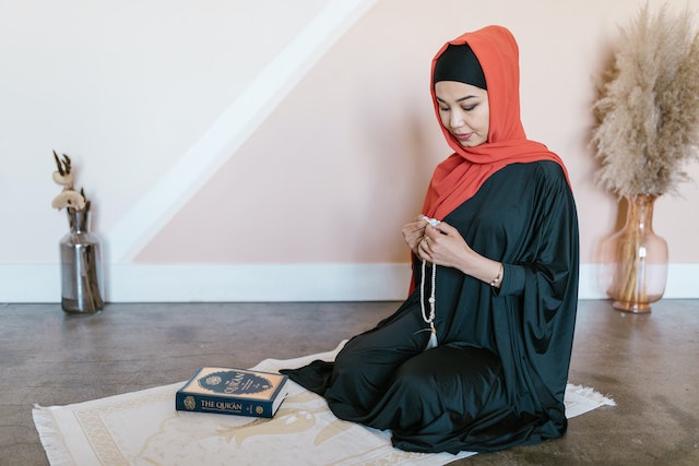 bacaan tahiyat akhir