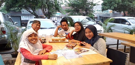 Tempat Buka Puasa