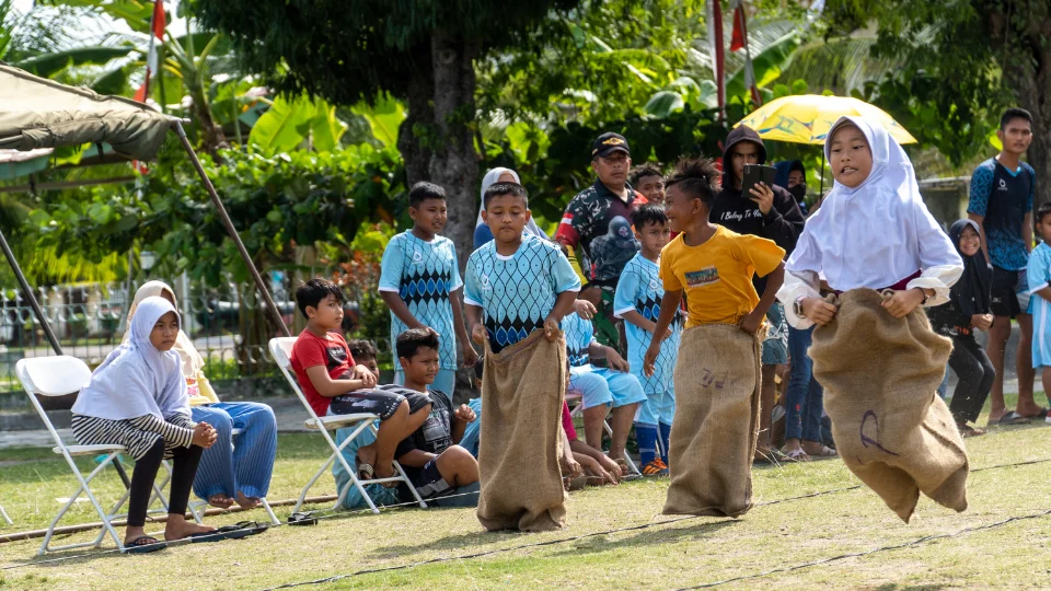 Perlombaan 17 Agustus yang Unik dan Lucu