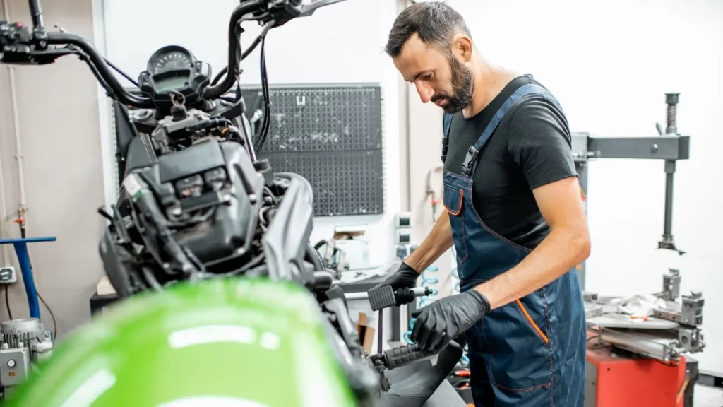 nama bengkel motor