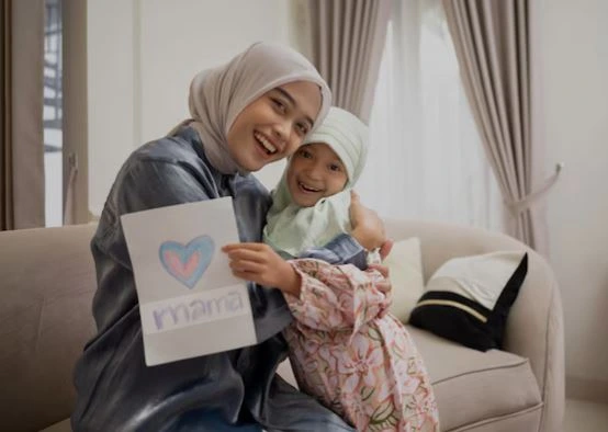 cara jadi ibu yang baik buat anak ilustrasi ibu quality time dengan anak