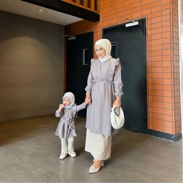 ootd ibu dan anak - tunik