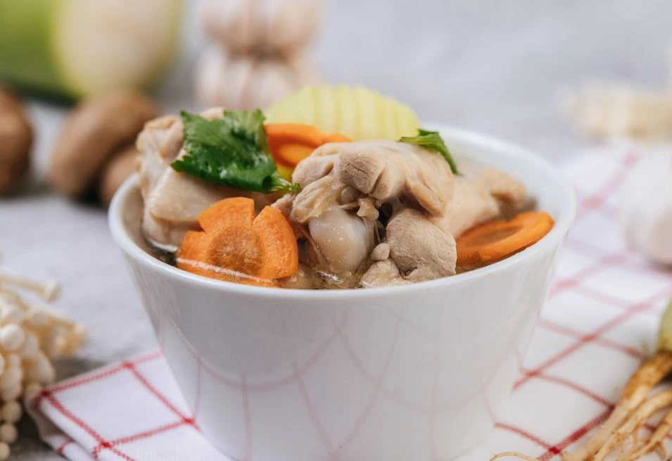 resep masakan ibu rumah tangga sehari hari agar tidak bosan sop ayam jamur