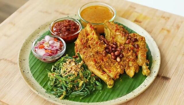 Makanan khas Indonesia dan Asalnya dari Bali 