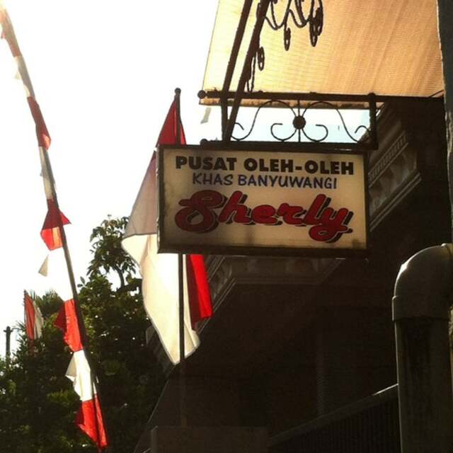 13 Oleh-Oleh Khas Banyuwangi yang Populer, Apa Saja? Pusat Oleh-oleh khas Banyuwangi