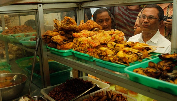 Fakta-Fakta Warteg Warmo 