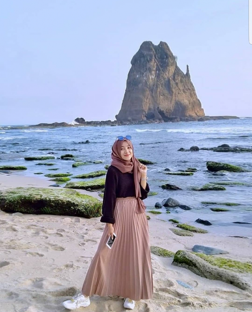 OOTD Hijab Pantai
