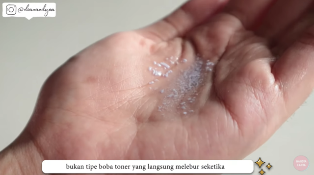 scarlett whitening acne essence toner