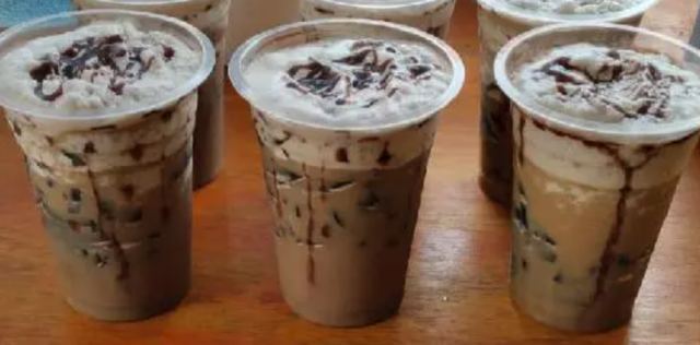 10 Resep Menu Minuman Berbuka Puasa Pelepas Dahaga, Coba! Cappucino Cincau