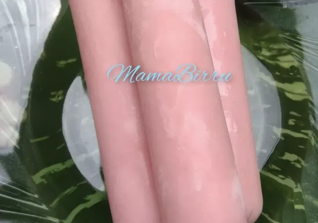 Es Mambo Jambu Biji untuk Jajanan Anak