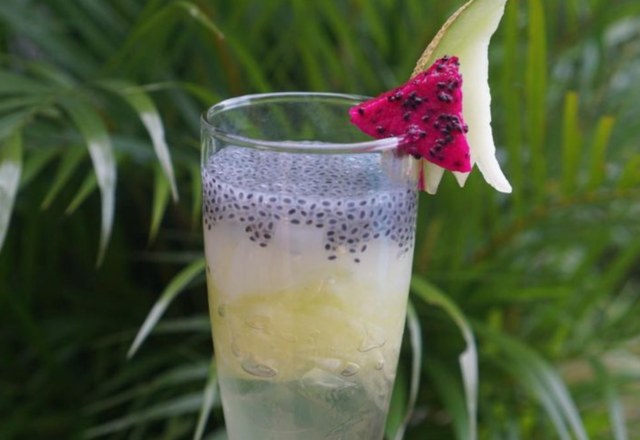 Es Selasih Nata De Coco