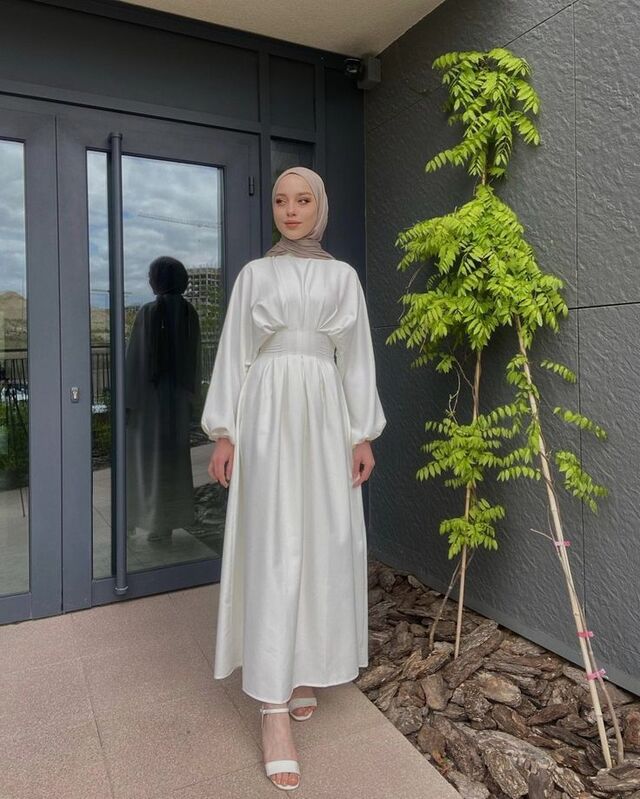 Model baju gamis pesta pernikahan