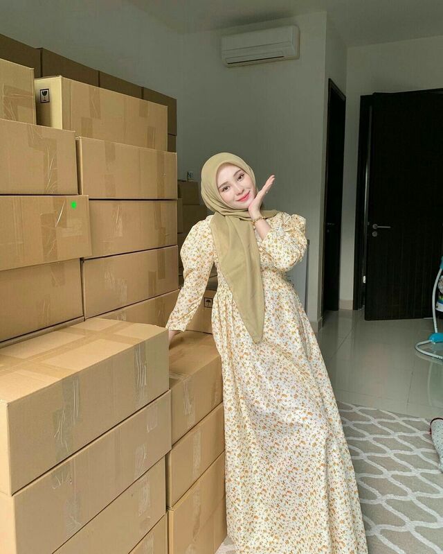 6 Model Baju Gamis Simple Elegan untuk Segala Acara 6 Model Baju Gamis Simple Elegan untuk Segala Acara