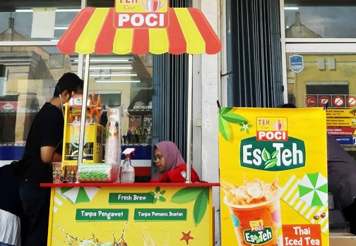 Mau Jualan Franchise Teh Poci? Berikut Syarat & Biayanya!