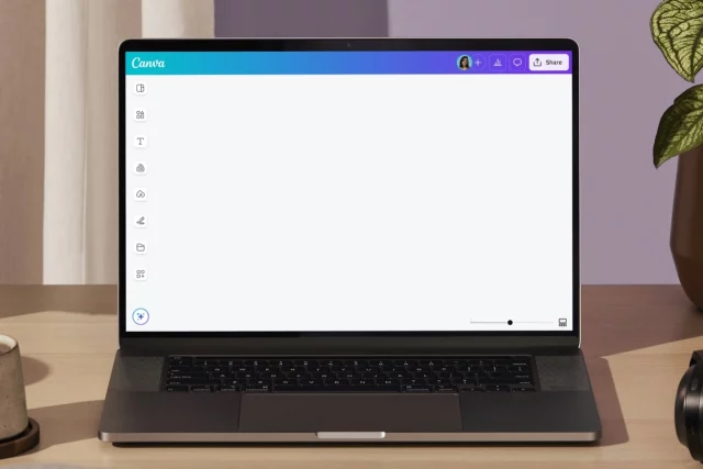 8 Cara Dapat Uang dari Canva dengan Mudah