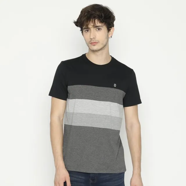 5 Supplier Baju Pria Tangan Pertama Terpercaya & Berkualitas!