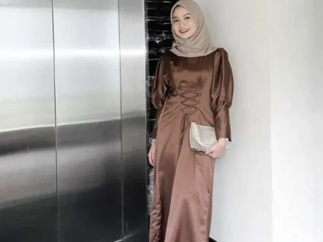 10 Inspirasi Model Baju Gamis Terbaru Stylish dan Keren 10 Inspirasi Model Baju Gamis Terbaru Stylish dan Keren