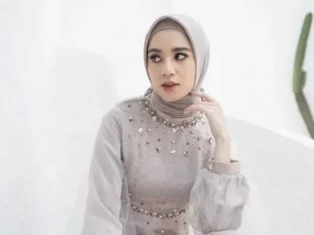 20 Model Baju Gamis Brokat Terbaru yang Elegan [year] 