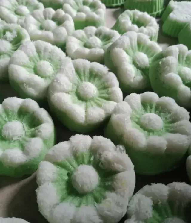 8 Resep Putu Ayu untuk Jualan 1000 Berbagai Variasi & Nikmat!