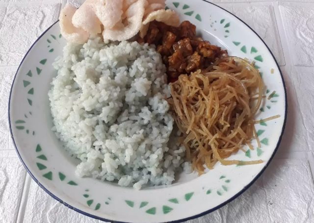12+ Resep Nasi Uduk untuk Jualan yang Gurih & Nikmat Resep nasi uduk untuk jualan