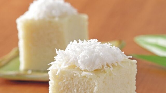 21 Nama Makanan Indonesia yang Jarang Orang Tahu Apem Putih