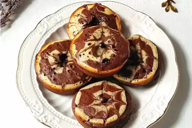 6 Resep Bolu Panggang Mini Jualan 1000an, Modal Ekonomis Untung Fantastis! bolu panggang mini jualan 1000an