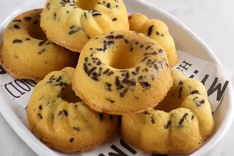 6 Resep Bolu Panggang Mini Jualan 1000an, Modal Ekonomis Untung Fantastis! bolu panggang mini jualan 1000an