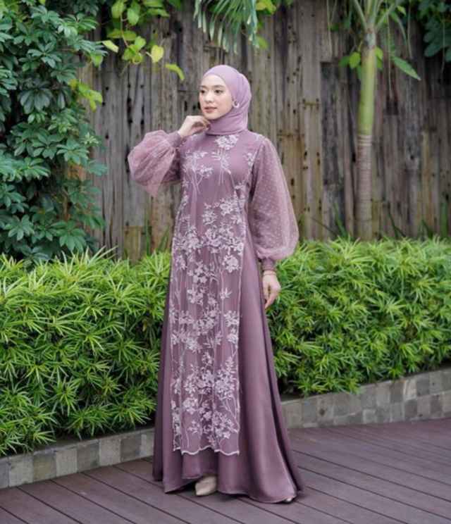 model baju kurung brokat untuk pesta