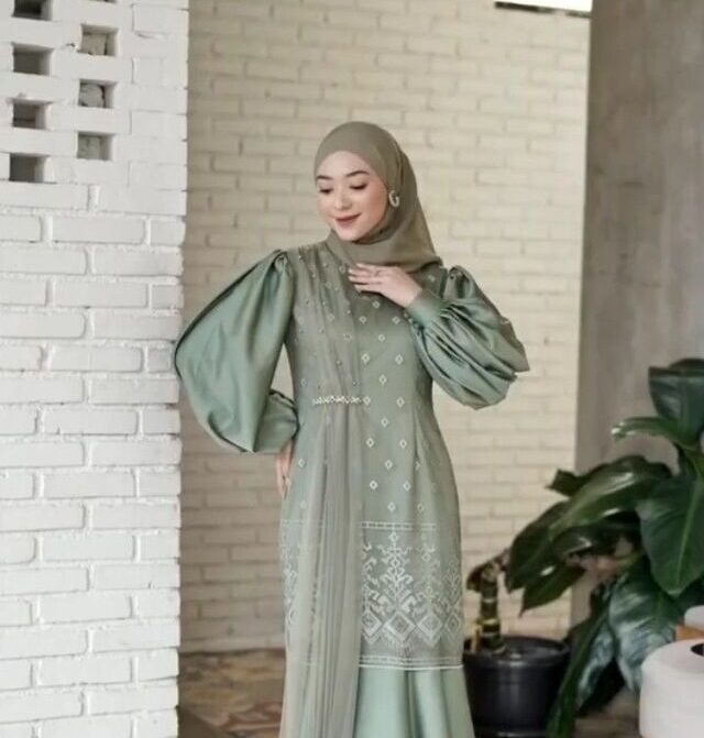 7 Model Baju Gamis Brokat Lengan Balon, Mewah dan Gorgeous 7 Model Baju Gamis Brokat Lengan Balon, Mewah dan Gorgeous