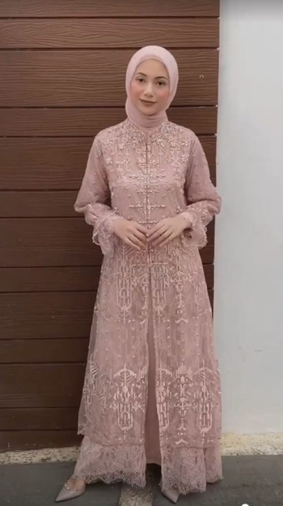 model gamis brokat cantik