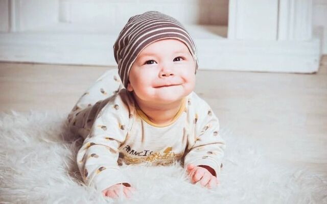 desain pakaian Si kecil