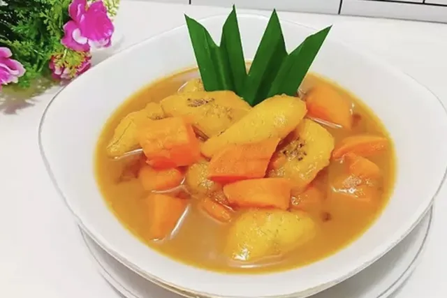 10 Ide Makanan Berbuka Puasa Sehat Agar Tubuh Bugar! kolak pisang ubi