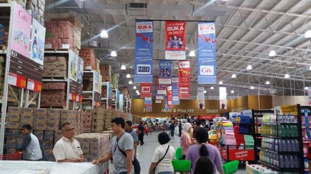 Apa Itu Lotte Grosir Pasar Rebo? 