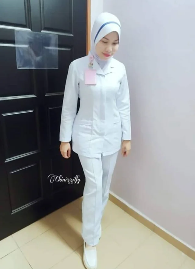 model baju pdh putih wanita